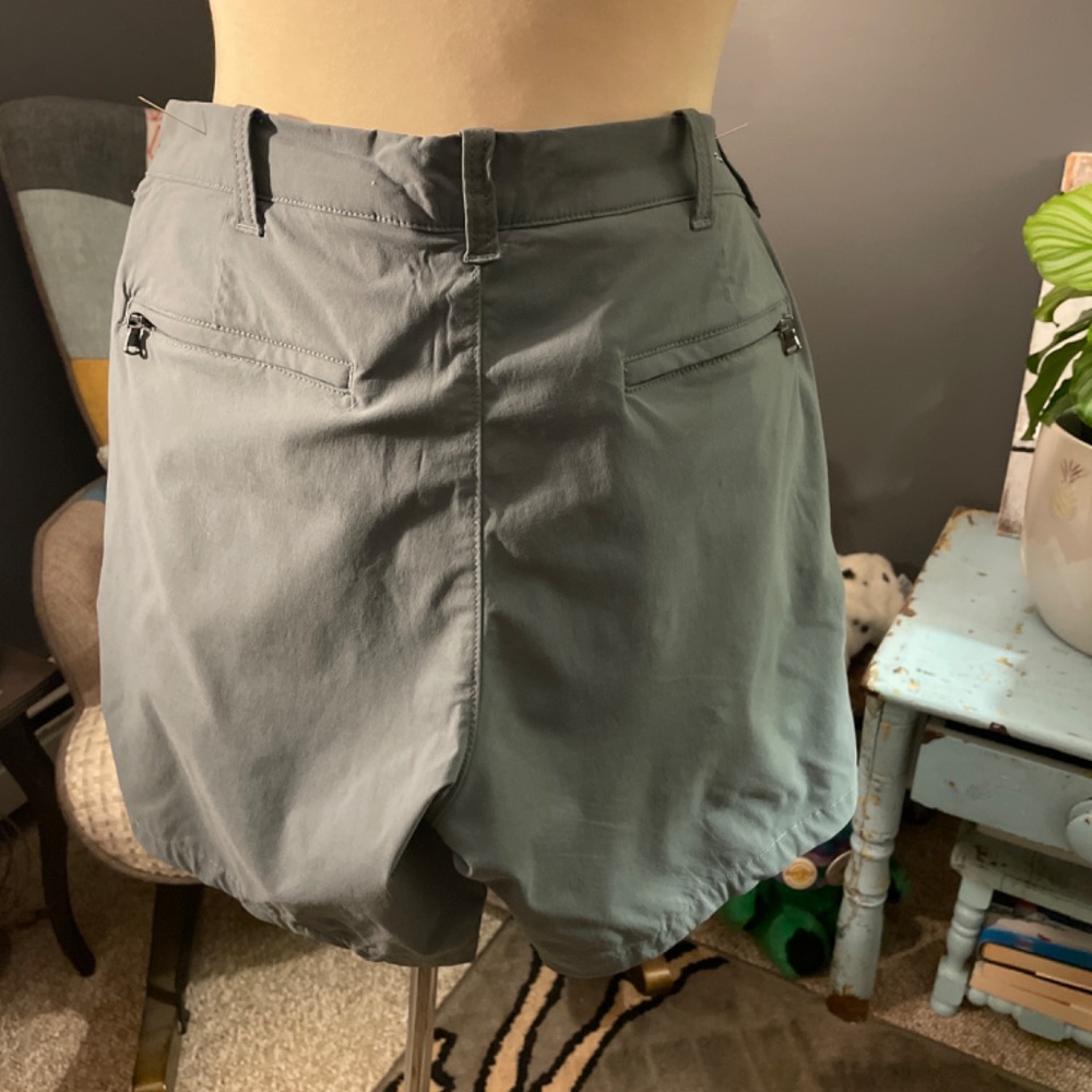 J Crew shorts - Picture 2 of 4